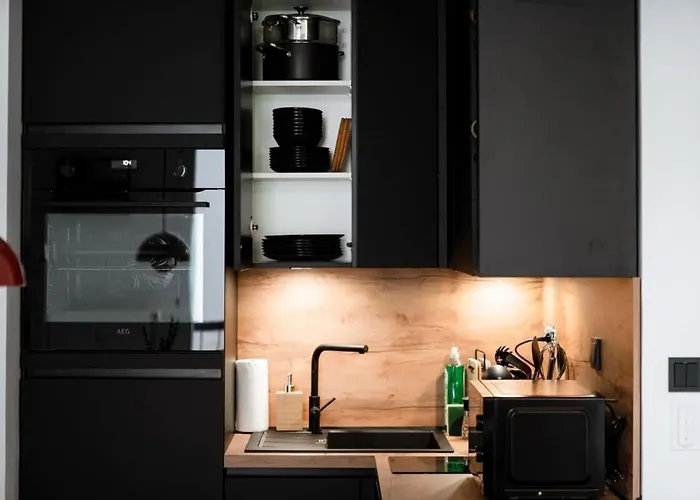 Renovated Chic 5 Min To Center Apartamento *